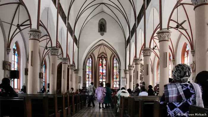 Bildergalerie Togo Erinnerungen an die deutsche Kolonialzeit Innenansicht Kathedrale