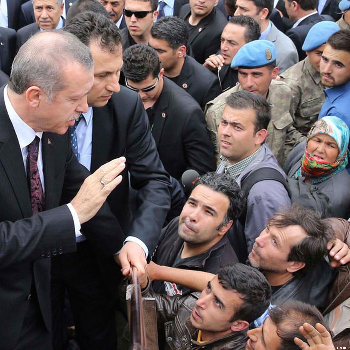 Turkey: Prime Minster under siege