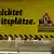 Werbung gegen Mindestlohn vor Volksabstimmung in der Schweiz (Foto: Reuters)