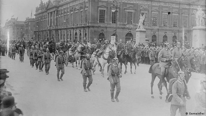 Марш патриотов в сентябре 1914 года в Берлине