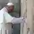 Papst Franziskus an der Klagemauer 26.05.2014