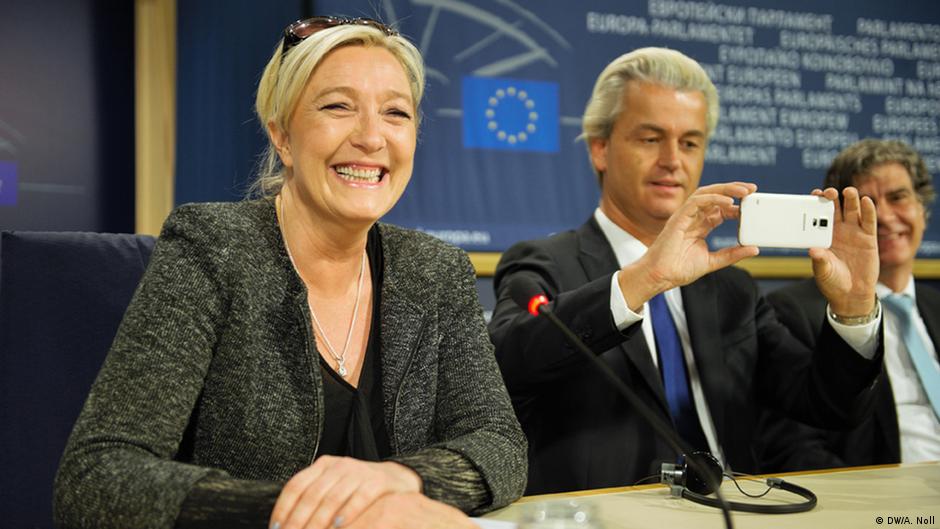 Desničarski par već dugo: Marin Lepen i Gert Vilders u Evropskom parlamentu 2014.