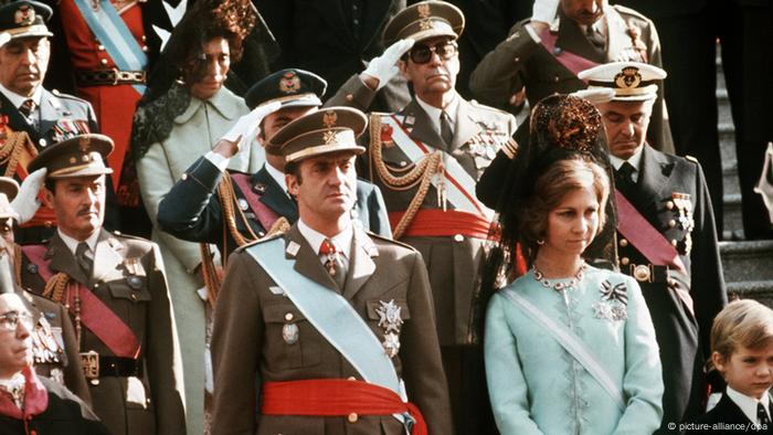 Bildergalerie Abdankung König Juan Carlos Krönung 1975