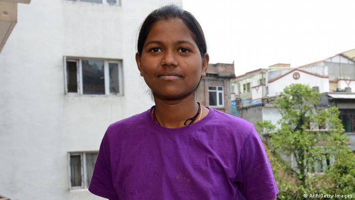 Poorna Malavath Inderin mit 13 Jahren besteigt den Mount Everest