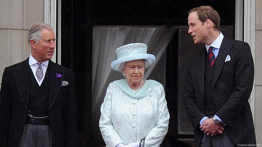 Rainha Elizabeth 2Âª Jamais Vai Abdicar Afirma Especialista Noticias Internacionais E Analises Dw 24 06 2015