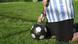 Fußball und Luftpumpe Fußball und Luftpumpe
