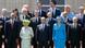 Gruppenfoto bei den D-Day-Feiern, u.a. mit Obama, Königin Elizabeth II., Hollande und Putin (Foto: AP) Gruppenfoto bei den D-Day-Feiern, u.a. mit Obama, Königin Elizabeth II., Hollande und Putin (Foto: AP)