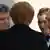 Порошенко і Путін поспілкувались у Франції в компанії Меркель