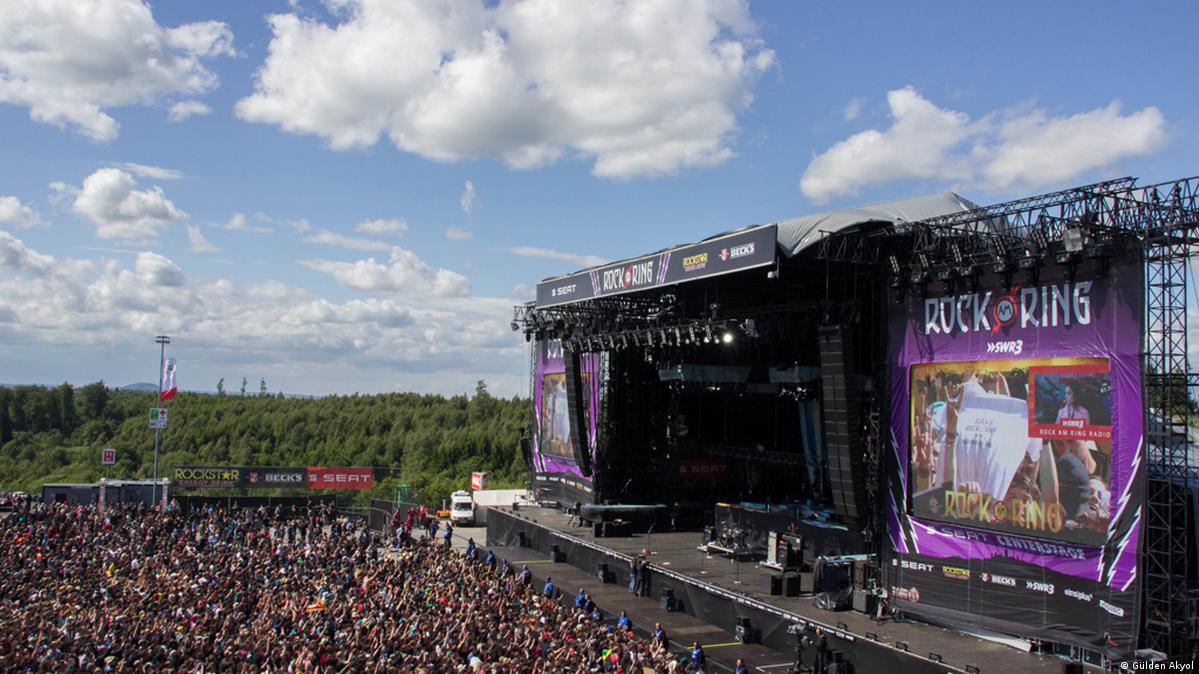 German authorities pull plug on rock festival after lightning