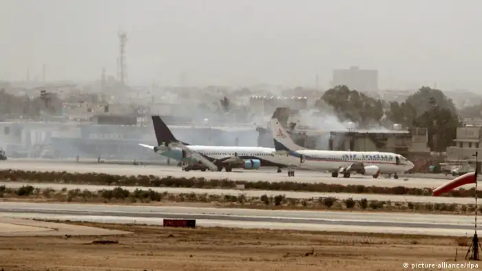 Angriff auf den Flughafen von Karachi 10.06.2014