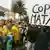 Na Copacabani su se udružili prosvjednici i fanovi