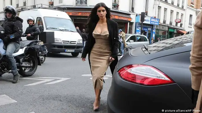 Kim Kardashian in Paris (picture-alliance/AP Photo)