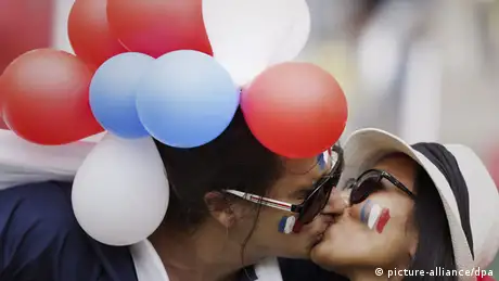 FIFA WM 2014 Frankreich Fans Kuss