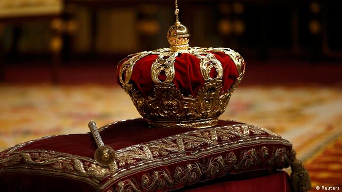 Spanien Krone Zepter Krönung König Felipe VI (Reuters)