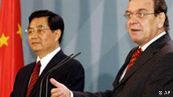 Hu Jintao in Deutschland Gerhard Schröder