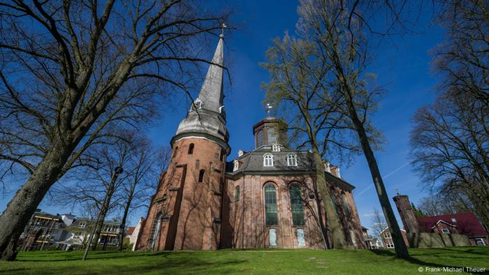 Evangelisch-lutherische Rellinger Kirche in Rellingen (Foto: Pfarrer Frank-Michael Theuer)