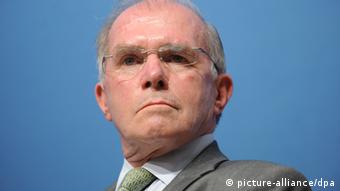 Клаус Науманн