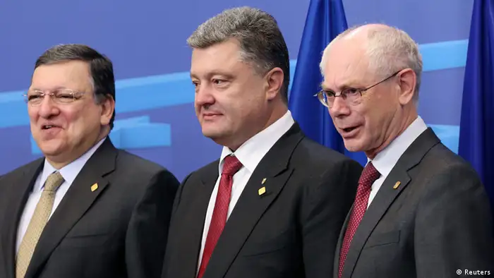 Poroschenko unterzeichnet den zweiten Teil des Assoziierungsabkommens mit der EU