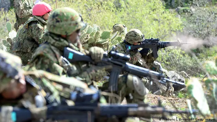 Japan Soldaten Übung 09.02.2014