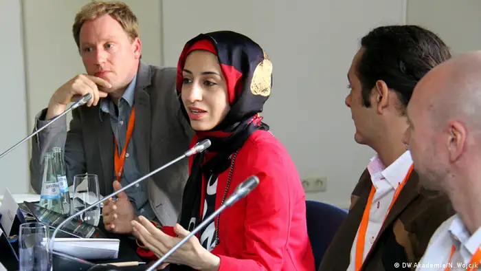 Ala'a Shehabi, Bloggerin und Mitbegründerin Bahrain Watch (photo: DW Akademie/Nadine Wojcik).