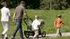 Familie beim Spaziergang Familie beim Spaziergang