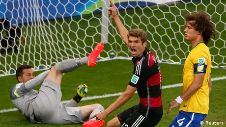 Fußball WM 2014 Halbfinale Deutschland Brasilien Tor