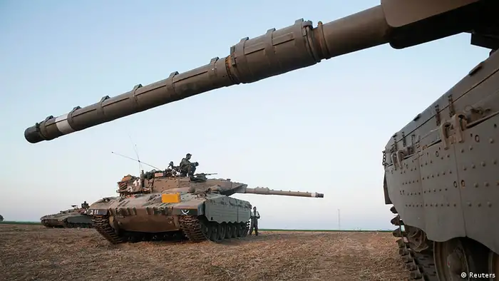 Israel Gaza Panzer Soldaten Krieg Militär als Symbolbild nutzbar