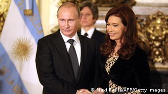 Putin mit argentinischer Präsidentin Kirchner in Buenos Aires 12.07.2014
