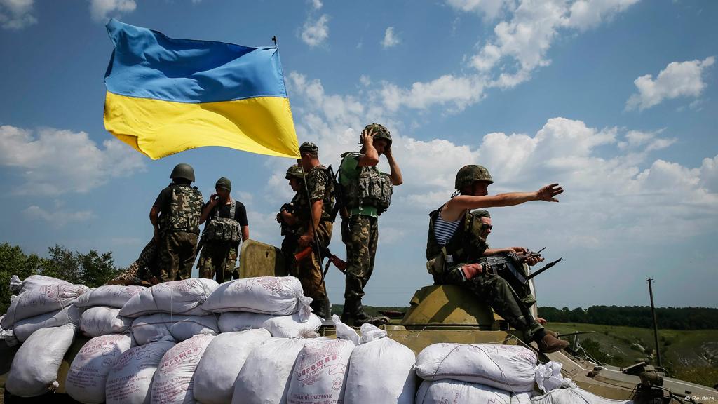 أوكرانيا: روسيا تحشد قواتها على الحدود | أخبار DW عربية | أخبار عاجلة ووجهات نظر من جميع أنحاء العالم | DW | 14.07.2014