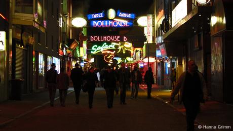 Blick von der Reeperbahn in die Große Freiheit