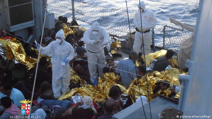 Italien Mittelmeer Marine Rettung Bootsflüchtlinge 18.07.2014