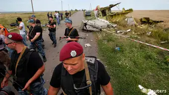 MH17 Flugzeugabsturz Absturzstelle Ukraine Separatisten 20.7.2014