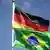 Symbolbild Brasilien Deutschland Fahnen