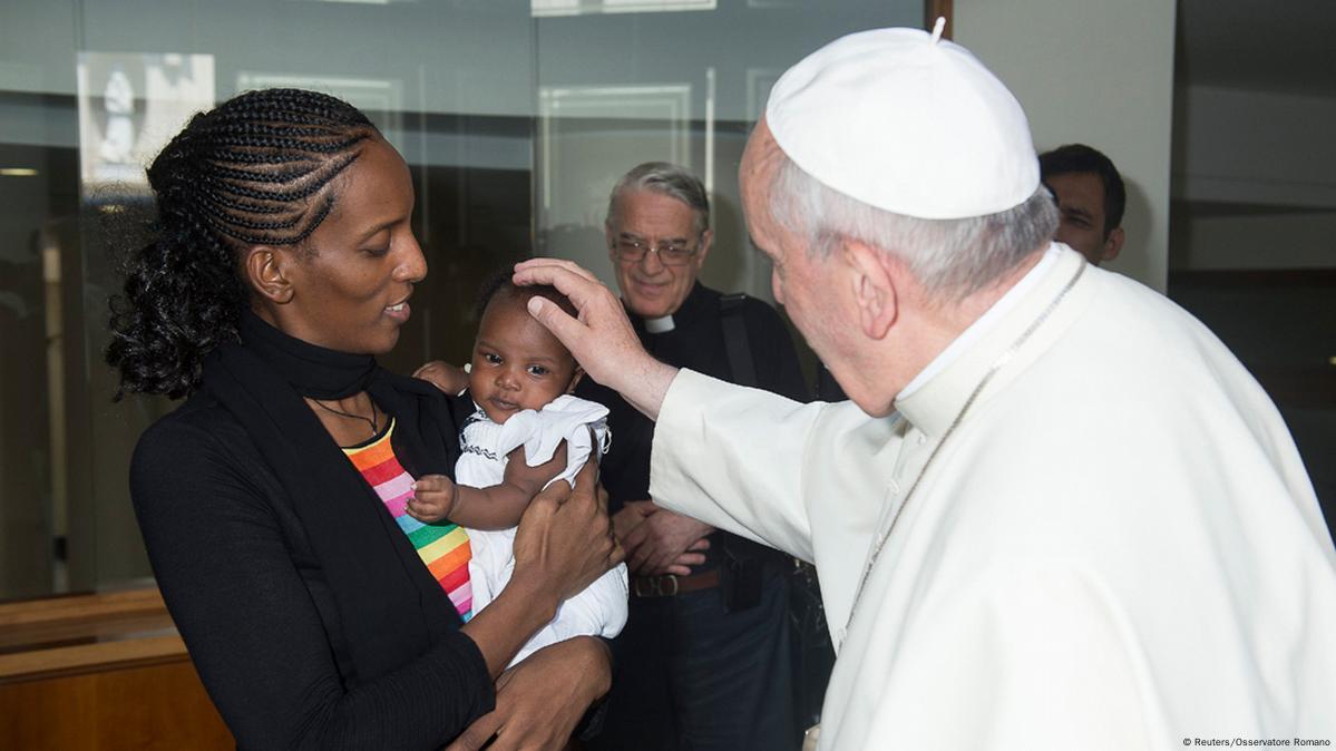 Pope to allow Holy Year abortion forgiveness – DW – 09/01/2015