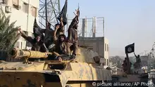 ISIS Kämpfer in Syrien 30.06.2014
