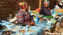 : Daveyton Markt Ort: Daveyton, Gauteng Provinz, Südafrika Fotograf: Gilberto Fontes Datum: 25.04.2014 Markt in Daveyton. Diese township wurde als Modell während der Apartheid-Regime gebaut.