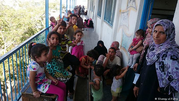 Flüchtlinge in einer Schule in Gaza. (Foto: Shawgy al-Farra) 