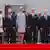 Staats- und Regierungschefs auf einem Podest bei der Gedenkfeier in Lüttich (Foto: rtr)