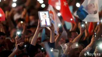 Präsidentschaftswahl in der Türkei Erdogan Anhänger 10.08.2014