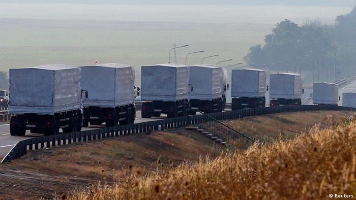 Russland Russischer Konvoi mit Hilfsgütern für die Ukraine 14.08.2014