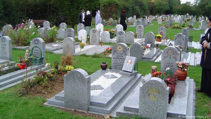 Jesidischer Friedhof in Hannover (Foto: Yezidisches Forum e.V. )
