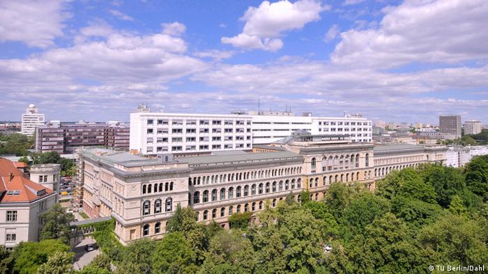 Blick auf das Hauptgebäude der TU Berlin (Foto: TU Berlin/Dahl)