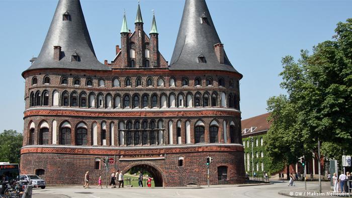 Голштинские ворота