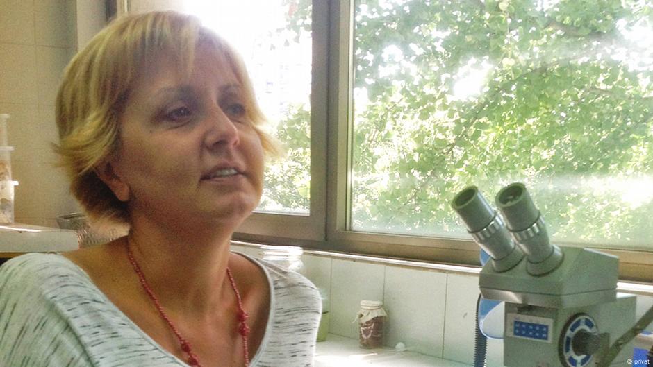 Prof. Biljana Stojković: Došlo je nekoliko marica, iz kojih su u sekundi izleteli pripadnici Žandarmerije s isukanim pendrecima i počeli da trče preko raskrsnice za studentima
