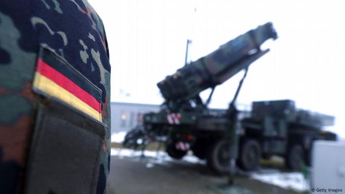 Abwehrraketen vom Typ Patriot.