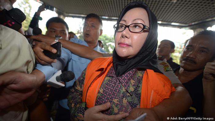 Ratu Atut Chosiyah Verhaftung in Indonesien
