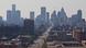 Die im Dunst liegende Skyline von Detroit zeichnet sich hinter einigen Hochhäusern ab. (Foto:picture-alliance/dpa) Die im Dunst liegende Skyline von Detroit zeichnet sich hinter einigen Hochhäusern ab. (Foto:picture-alliance/dpa)