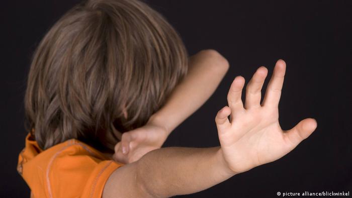 Symbolbild Kinder Missbrauch Gewalt