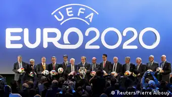 Euro 2020 Gastgeberwahl 19.09.2014 Genf Gruppenfoto