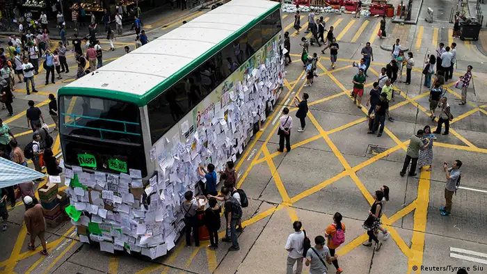 Hongkong Protest Demokratie Blockade Straßenblockade 30.9.